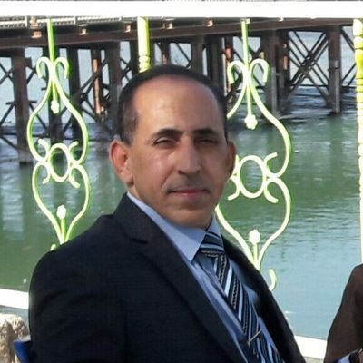 اكاديمي يعمل على نشر ثقافة المحبة و السلام و إحترام الانسان و إعتماد العلم لحل مشكلات البشرية..