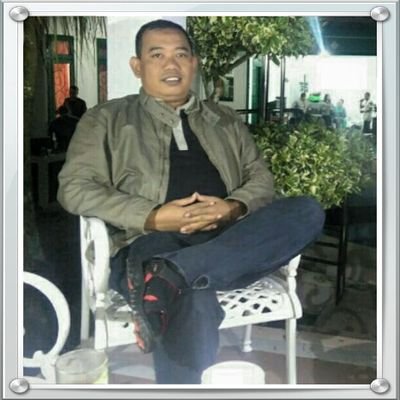 suliyono_s's profile picture. Santai