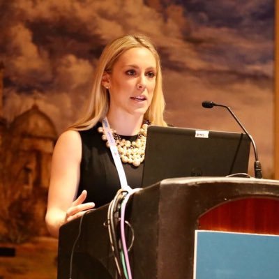 CarlingbDPT's profile picture. CCS, OCS🫀🫁🦴// Assistant Professor // Physio @UTSWnews // typically caffeinated ☕️ sometimes teaching 👩🏼‍⚕️ slowly running 🏃🏼‍♀️ always learning 🤓