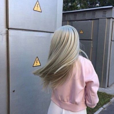 notangelyn's profile picture. new acc | turn on my notifs | fb for fb