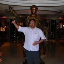 hcvasquez's profile picture. 