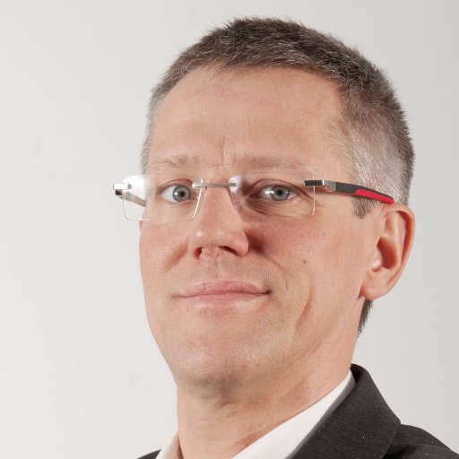Je tweete les news du #digital, je les décrypte, et aussi mes coups de ❤️ et coups de 🤢! Aussi sur LinkedIn https://t.co/anPUaWaHDL