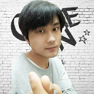 KingWuJunjie's profile picture. 音樂 體育 新聞 電視戲劇 娛樂 記者
爱生活，更爱充满未知的理想
