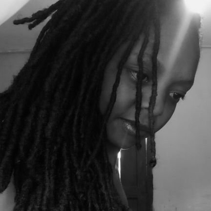 FurahaFinias's profile picture. I don't buy shit I don't need - with  money I don't have - to impress people I don't like