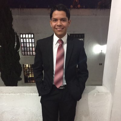 Roger_UG's profile picture. te miro, y tiemblo ❤️🥰🔥