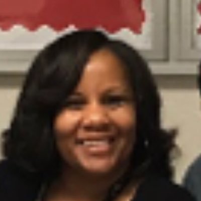 Shandreal's profile picture. 