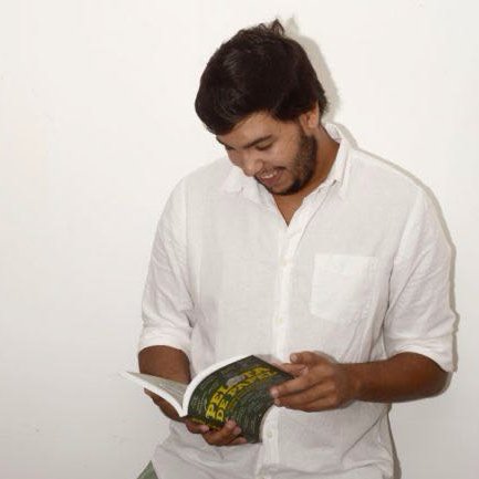 MateCortes's profile picture. Licenciado en Comunicación y Productor Agropecuario. Cofundador @Libreria_Futbol y @bonhomialibros. Docente en @UniversidadORT. Socio 51193 @nacional.