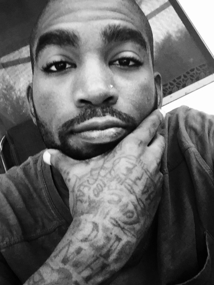 IG: justjinx301
IG: hiphopjinx301
A rapper, dancer & believer.