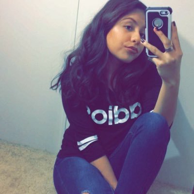 Vivianh38's profile picture. 