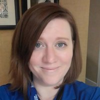 Trisha (@snarkyredhare) 's Twitter Profile