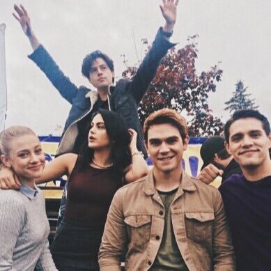 riverdalesloths's profile picture. what if they were actually sloths ??!1!!!¿