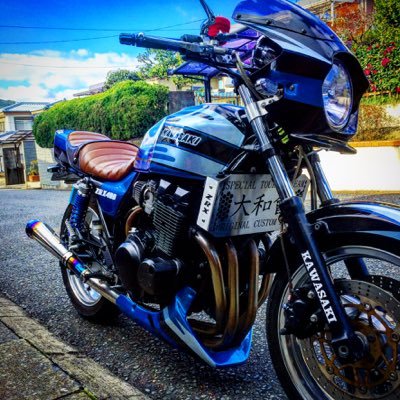 86年生まれの福岡県在住。今までTwitterをやった事なかったが、ブログを始めた事をきっかけにスタート。正直右も左もわからない状態だが、好きで始めた事だし、諦めずやっていこうと思う。