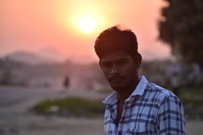Gulothungan7's profile picture. Enjoy your life