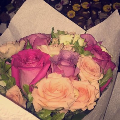 وأجعل لي من بعد موتي أهلاً وأصحاباً و أحبة لا يهجرون وصلي بالدعاء و الصدقة يا الله .