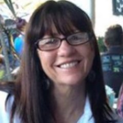 High school teacher librarian on the Mid North Coast of NSW, Australia; 👩🎓Prior to this PD/H/PE teacher