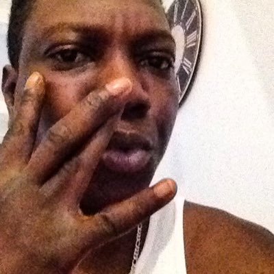 Yansane92026110's profile picture. Chaînes internationales