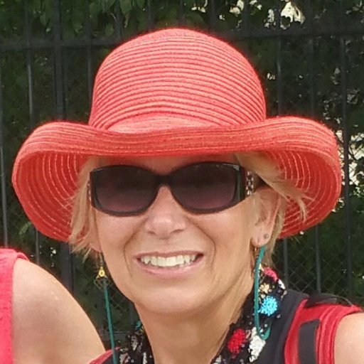 Spanish/Art Teacher, traveler, adventurist, artist, conservationist, life-long learner, social gardener, proud sister, aunt and stepmom, friend,...survivor!