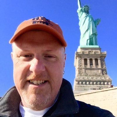 l8blmr04's profile picture. Love good design, museums, coffee shops, gourmet stores, walks in the park or downtown, historic neighborhoods, good wine good cheese and good people.