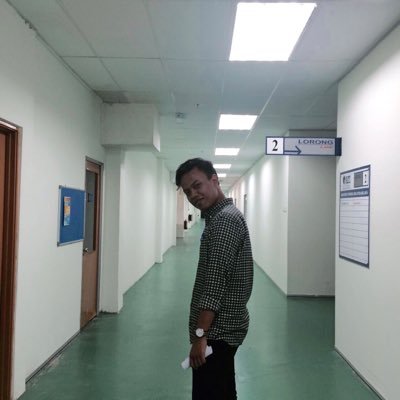 IniSemuaAimi_'s profile picture. Semoga kita dijauhkan dari manusia bodoh dan tak matang