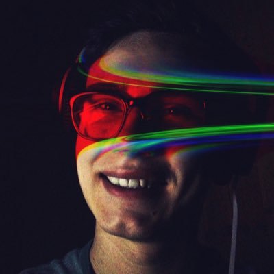 Jmdl7nr1IkVDZ6i's profile picture. Сериаломан, библиофил и любитель потрепаться. https://t.co/vuOjUIhS6R