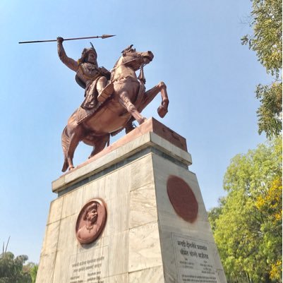 Abhijit_Karode's profile picture. F1 — H1 — EAD — GC — USC — R2I —stayed for 5 years in India 🇮🇳—R2A 🇺🇸