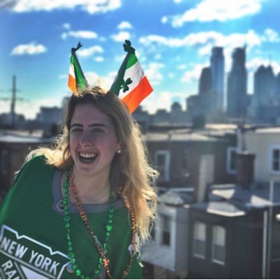 eileen2theright's profile picture. it was me, I let the dogs out, all of them • '][' 🍒