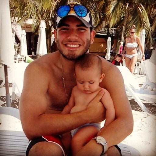 JoseAndres2803's profile picture. Estudiante de Derecho UCAT  en Instagram: @latorredepizza @tutiendamedicasc