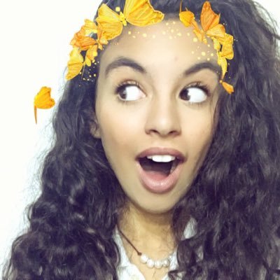 aleriavay's profile picture. IG: @aleriavay