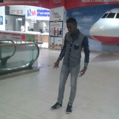 Ogunkoya Segun On Twitter Download Opera Mini To Help Me Win A Blackberry Q10 And Get A Chance To Win Too Glo Only Http T Co Erx74ljzbt