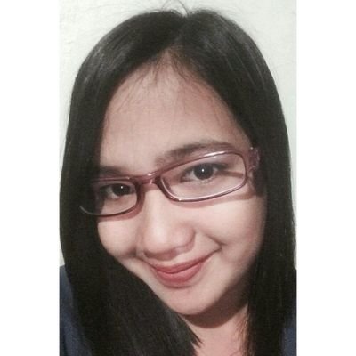 Sejzeuqsav_'s profile picture. 