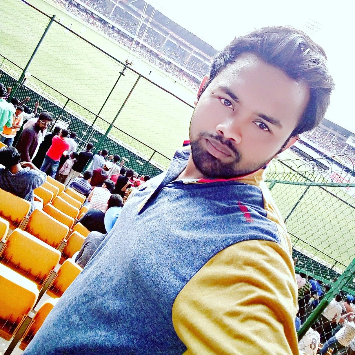 mehedihassan422's profile picture. If u don't want to cross the limit.don't draw it.