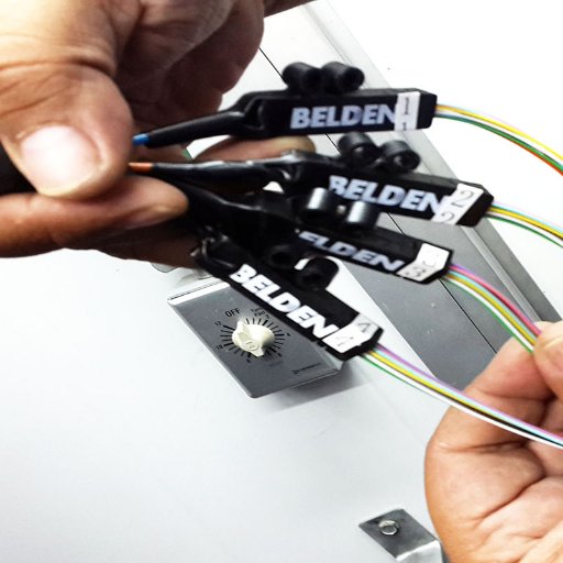 Empresa dedicada a la prestación de servicios técnicos en fibra óptica, cableado, estructurado, auditorias en sistemas de puesto a tierra.
Telef. 0212-7154506.