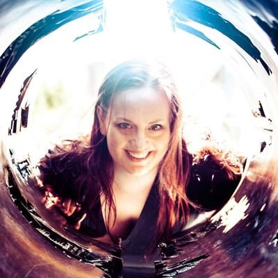 TedX Speaker - https://t.co/w0JbQ02MsC 
Artist, Designer, Gaming. Current AWS on https://t.co/MCvthrKb5W . Former Intel RealSense. Opinions my own. she/her.