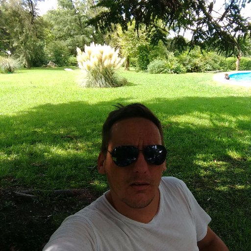 pablogoki's profile picture. Analista de Sistemas, pero en contra de digitalizar todo por la gente mayor. Se que sacrifico mucho, pero se que lo tengo que hacer para que este país cambie!