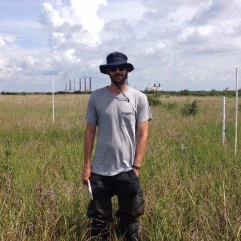 Journalist, podcaster, documentary producer. Host of the podcast Gone South. jed.lipinski@gmail.com. https://t.co/buTgXwyONs