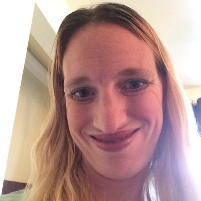 Becky76547133's profile picture. 