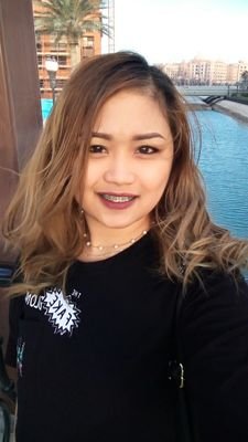 iamnhonim's profile picture. i became easily attached to someone , but trust me I'm not a stapler 😁