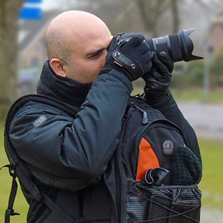 Professional Photographer, Fotograaf, Fotografie
https://t.co/YiFM4zpCgT;
https://t.co/H9J5R2lOrq;
https://t.co/SG3g9wVJ9D