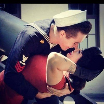 His submissive loved by my Devil Doc⚓️ @DomBandersnatch Ours is a Tracy-Hepburn kind of love #REDFriday back our troops🇺🇸 up & away 🛫