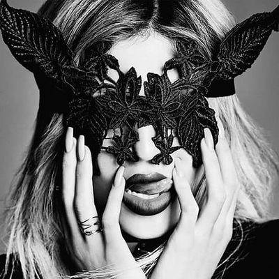 stefyhmiranda's profile picture. Modelo,
Gym. Artes Marciales,

intagram. tefy Hundelshauseen,
snapchat.  stefyhmiranda 
😍😍😛😜