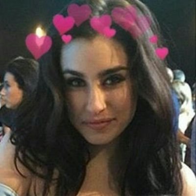 LauJauregui_RPG's profile picture. The heart on the hand ... The finger on the trigger ... 🔫 // Orion ❤