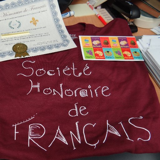 We believe that languages are life-changing and empowering! Home of IL French Teacher of the Year 2020 & certified as an AATF Exemplary French program!