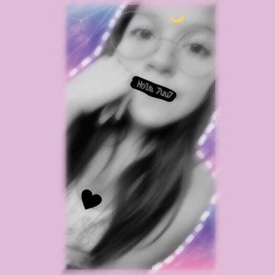 amecastillo03's profile picture. Clan Illuminati 7u7