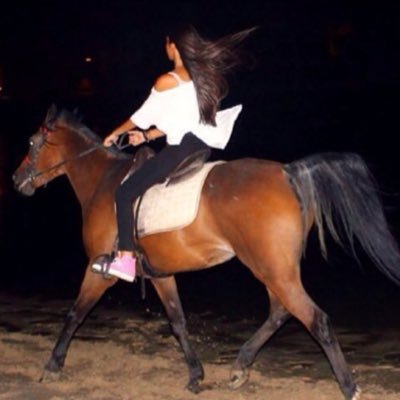 Thajbah_'s profile picture. 