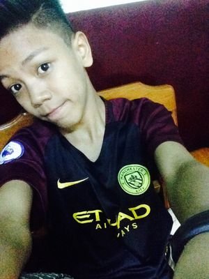 Zinmaung18's profile picture. Sports Soccer College Football Sports Commentary Music Journalists & Pundits Fitness News News News News