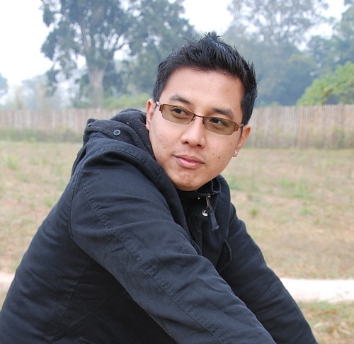 toey_totus's profile picture. 