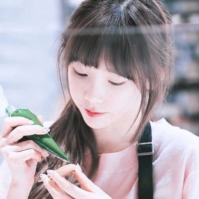 siskbz's profile picture. ⓃⒶⓉⒸⒽⒶⓎⒶ ◟̆◞̆♡