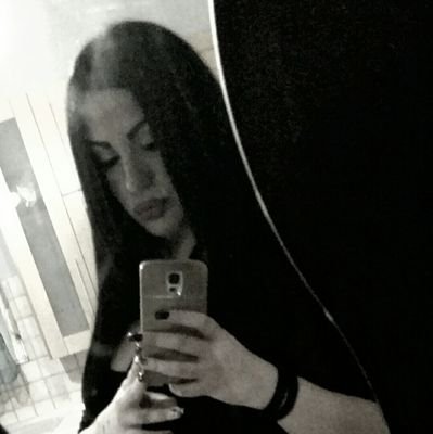 KMpogiani's profile picture. 