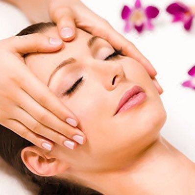 Home based professional salon offering up to date beauty treatments to an excellent standard. With 12 years experience.