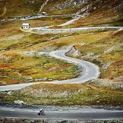 VeloGruppetto's profile picture. Online reviewer of all things cycling